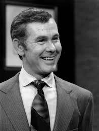 Johnny Carson was a famous chat show host.